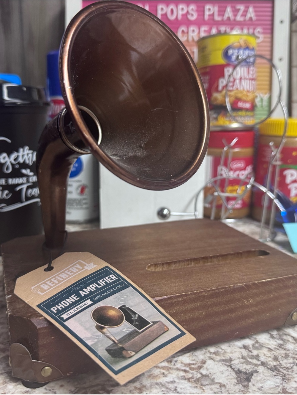 Vintage-Style Wooden Phone Amplifier - Brown